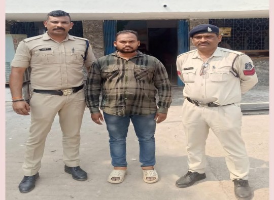  नौकरी लगाने के नाम से धोखाधड़ी करने वाले गिरोह का मुख्य आरोपी गिरफ्तार, मंत्रालय एवं अन्य विभागो में नौकरी लगाने के नाम की 71 लाख रूपये की धोखाधड़ी