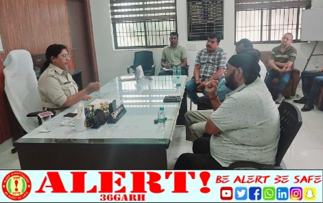  यातायात पुलिस दुर्ग द्वारा बस यूनियन प्रतिनिधियों की बैठक — यातायात अनुशासन एवं जिम्मेदारी पर जोर