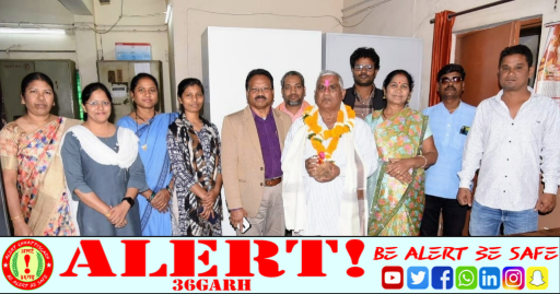  सेवानिवृत्ति पर भृत्य भोला सिंह यादव को दी गई भावभीनी विदाई