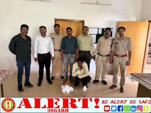  आबकारी विभाग की बड़ी कार्रवाई, 8 लीटर हाथ भट्टी शराब के साथ एक गिरफ्तार