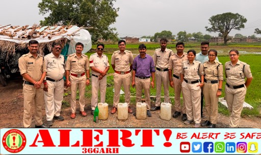  आबकारी की बड़ी कार्रवाई, खेत से 80 लीटर महुआ शराब जप्त, 2400 किलो लाहन नष्ट