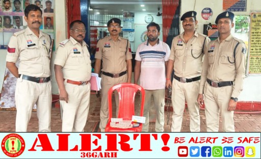  दुर्ग में नशीली दवाओं के कारोबार पर बड़ी कार्रवाई: 600 नशीली टेबलेट के साथ यूपी का तस्कर गिरफ्तार, ₹2.48 लाख की जप्ती