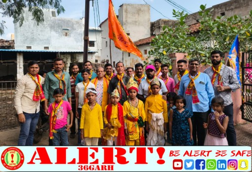  श्रीकृष्ण जन्माष्टमी पर कुम्हारी में निकली भव्य शोभायात्रा, गूंजे राधे-राधे के जयकारे